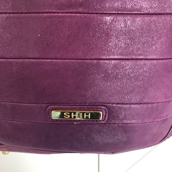 Shih purple leather handbag; 16" w x 12" h (21" bottom of bag to top of strap) - Picture 4 of 6